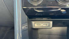 Volkswagen T-Roc 2.0 TDI SEL 5dr DSG Diesel Hatchback